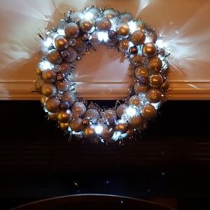 Shatterproof Customizable Christmas Wreaths